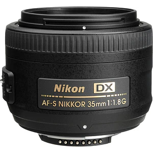 Nikon AF-S DX NIKKOR 35mm f/1.8G - USADO