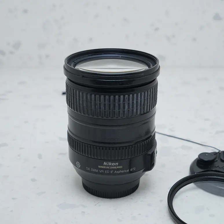 Nikon AF-S NIKKOR 18-200mm f/3.5-5.6 G ED VR DX - USADO 3