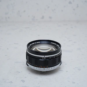 Canon 50mm f0.95 - USADO