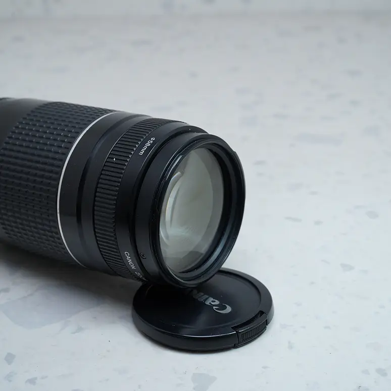 Canon EF 75 300mm f4-5.6 III - USADO 4