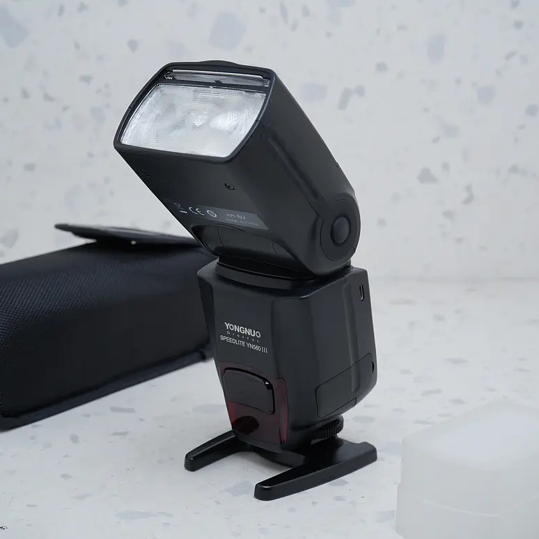 Yongnuo Speedlite YN560-III (Canon) - USADO 3
