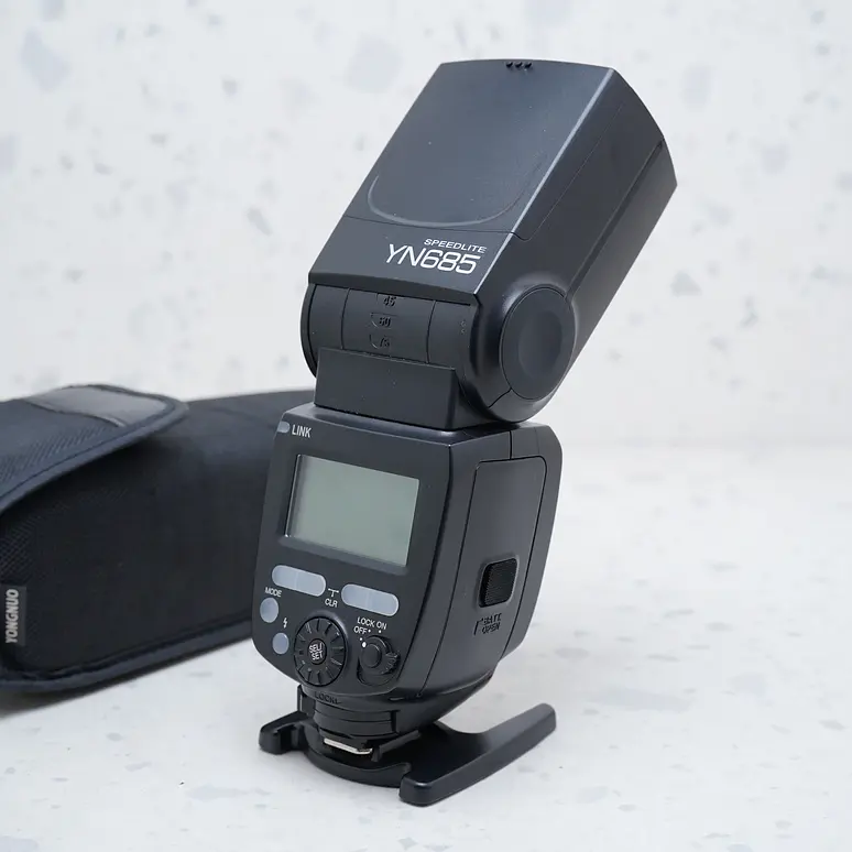 Flash Yongnuo YN685 (Canon) - USADO 2