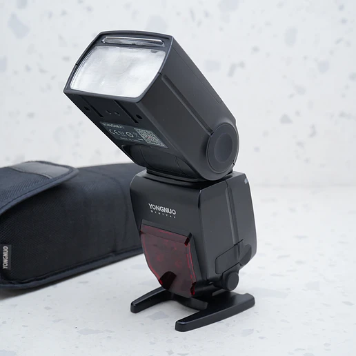 Flash Yongnuo YN685 (Canon) - USADO 3