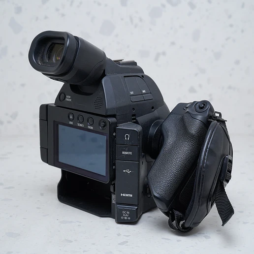 Canon C100 Mark II (Body) - USADO 3