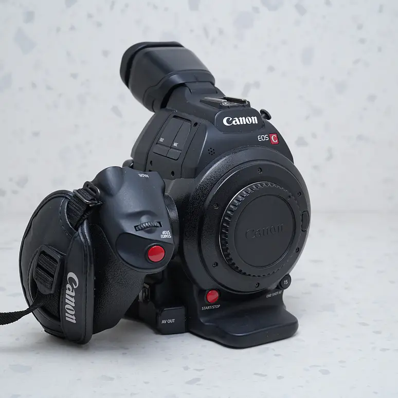 Canon C100 Mark II (Body) - USADO 4