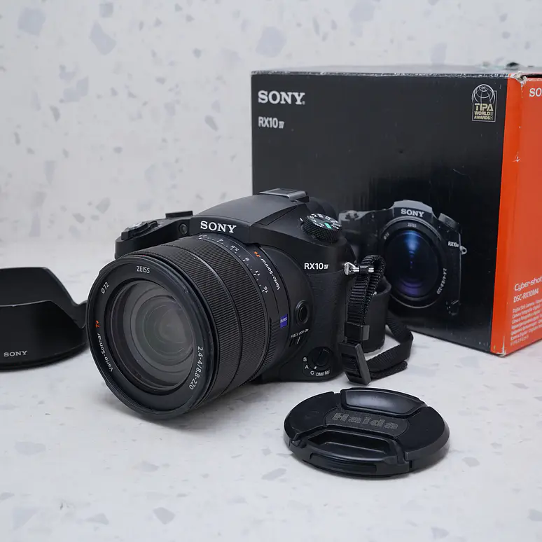 Sony RX10 IV - USADO 2