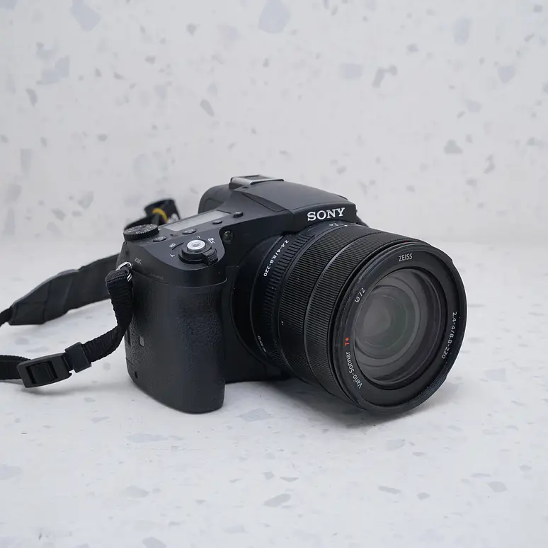 Sony RX10 IV - USADO 3