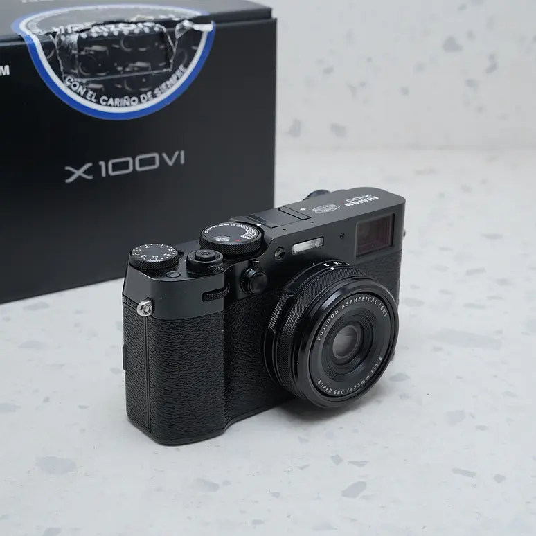FUJIFILM X100VI (Negra) - USADO 5