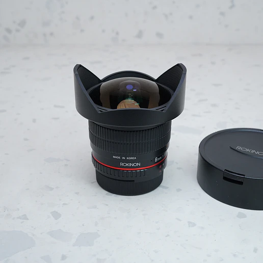 Rokinon 8 mm f/3,5 HD con parasol extraíble para Nikon - USADO 2