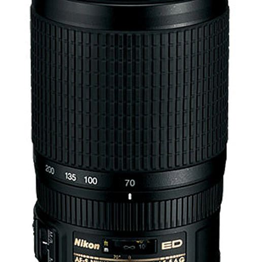 Nikon AFS NIKKOR 70-300mm f4.5 5.6 G ED VR - USADO 1