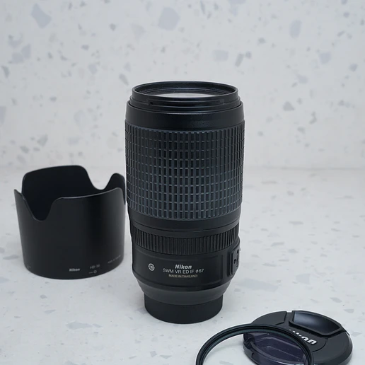 Nikon AFS NIKKOR 70-300mm f4.5 5.6 G ED VR - USADO 3