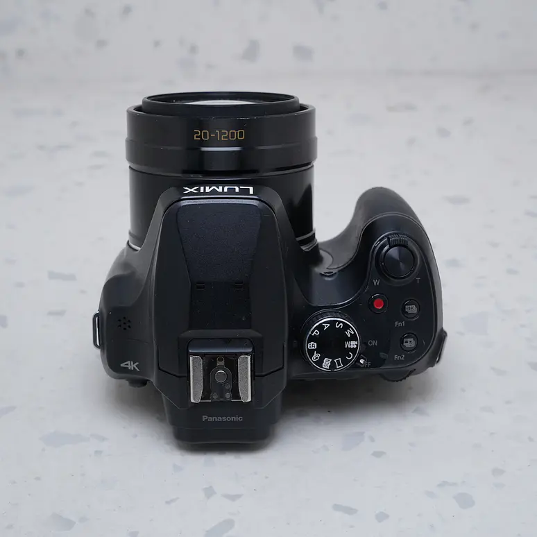 Panasonic LUMIX FZ80D - USADO 7