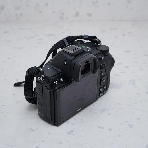 Nikon Z5 - USADO 3