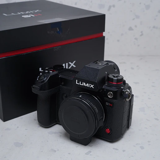 Panasonic Lumix S1H - USADO 2