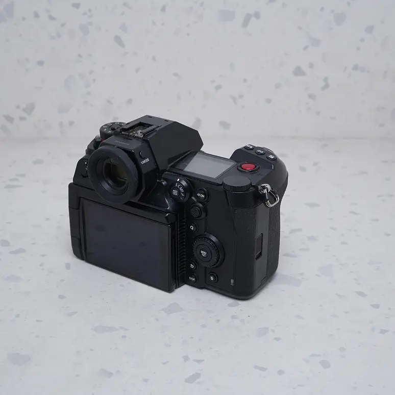 Panasonic Lumix S1H - USADO 5