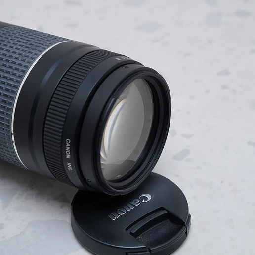 Canon EF 75 300mm f4-5.6 III - USADO 4