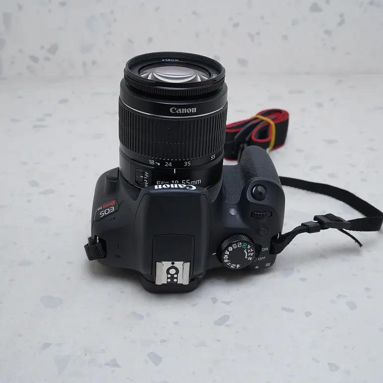 Canon T6 + 18-55mm & 75-300mm - USADO 6
