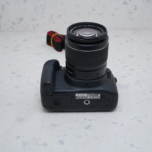 Canon T6 + 18-55mm & 75-300mm - USADO 7