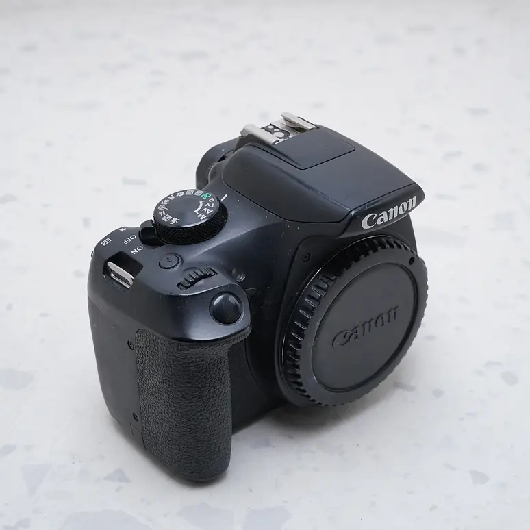 Canon Rebel T6 (Body) - USADO 5
