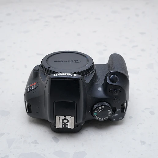 Canon Rebel T6 (Body) - USADO 6