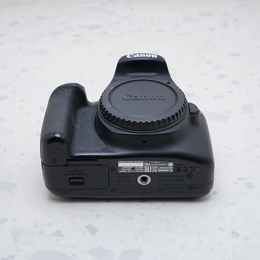 Canon Rebel T6 (Body) - USADO 7