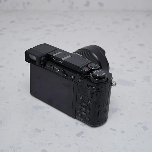Panasonic Lumix DC-GX9 + TTArtisan 10mm 3