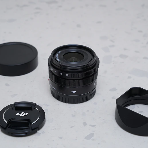 DJI MFT 15mm f/1.7 ASPH - USADO 4