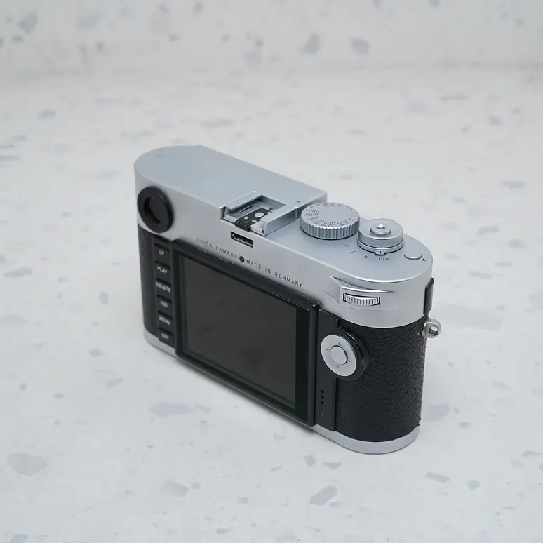 Leica M240 Digital + 50mm f2 Summicron V1 Colap. - USADO 5