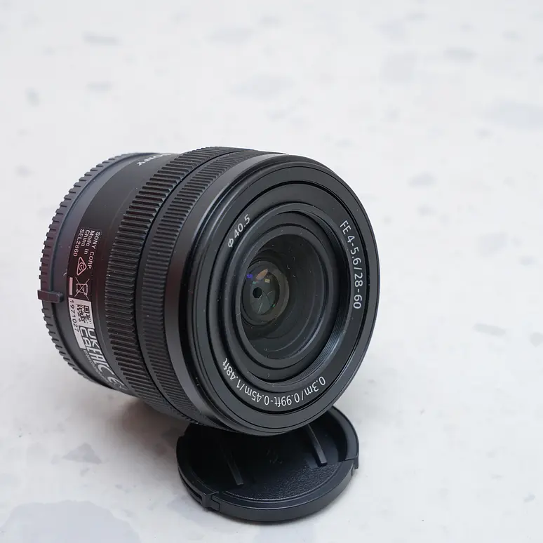 Sony FE 28-60mm f/4-5.6 - USADO 4
