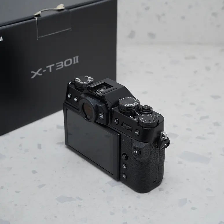 FUJIFILM X-T30 II (BODY) - USADO 4