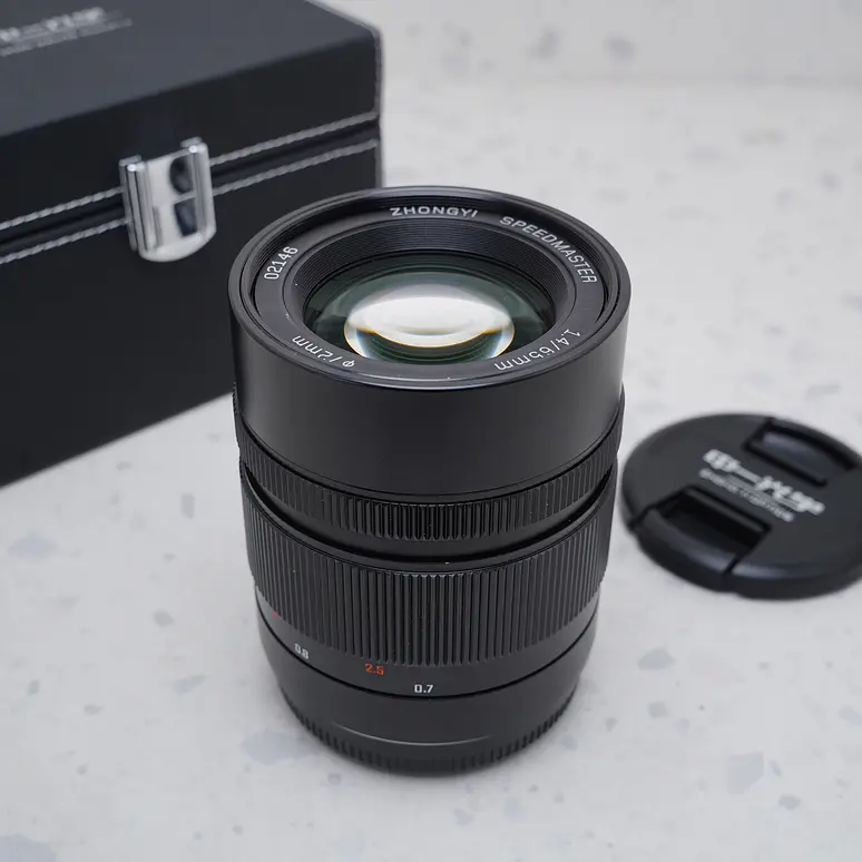 Mitakon Zhongyi Speedmaster 65mm f/1.4 FUJIFILM G - USADO 3