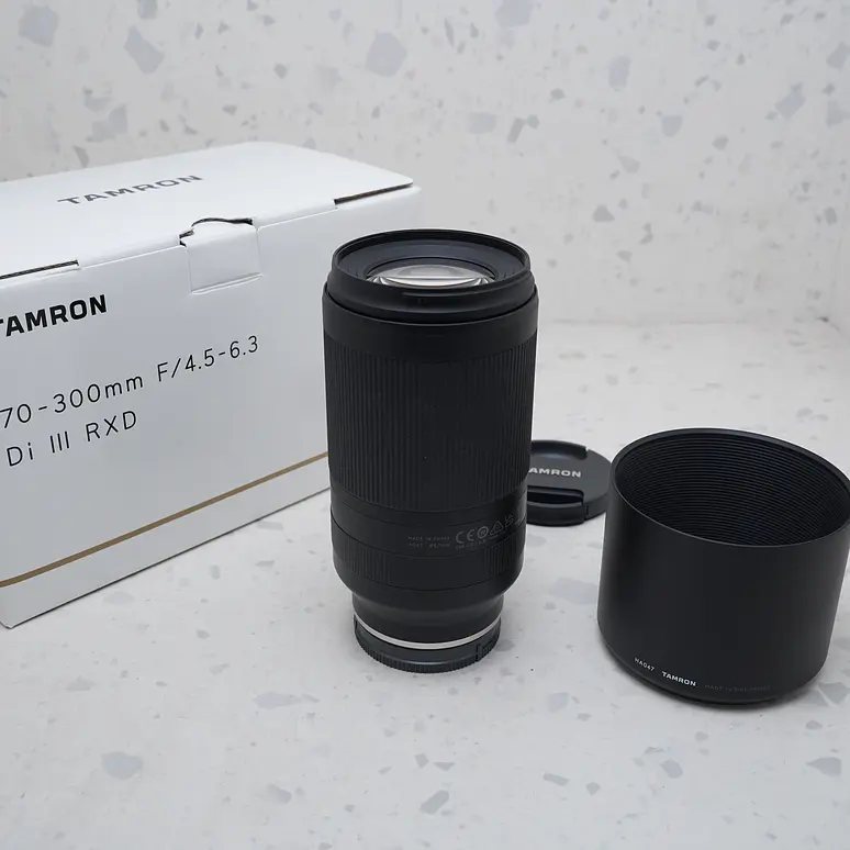 Tamron 70-300mm f/4.5-6.3 Di III RXD para Sony E - USADO 3