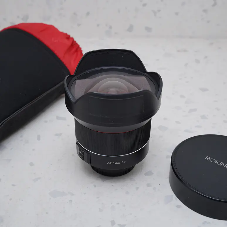 Samyang AF 14mm f/2.8 para Nikon F - USADO 2