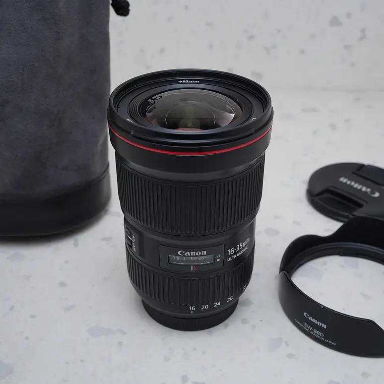 Canon EF 16-35mm f/2.8L III USM - USADO 2