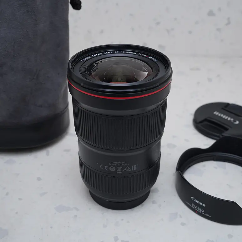 Canon EF 16-35mm f/2.8L III USM - USADO 3