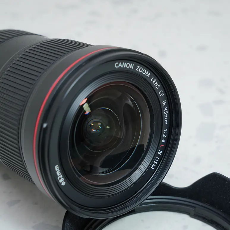 Canon EF 16-35mm f/2.8L III USM - USADO 4