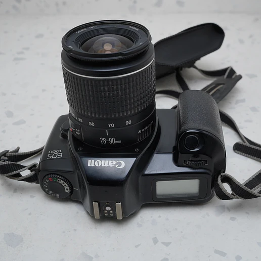 Canon EOS 1000 + 28-90mm - USADO 6