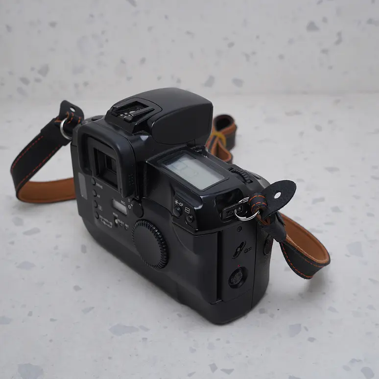 Canon EOS 5 (Body) - USADO 3