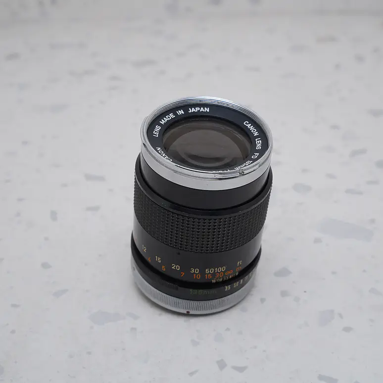 Canon FD 135mm f/3.5 