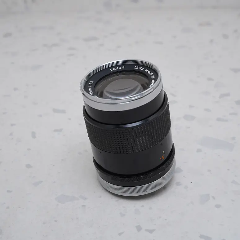 Canon FD 135mm f/3.5 