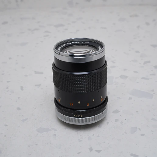 Canon FD 135mm f/3.5 