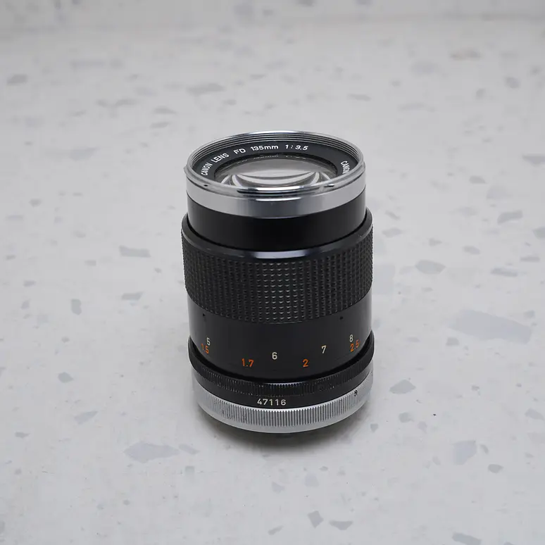Canon FD 135mm f/3.5 