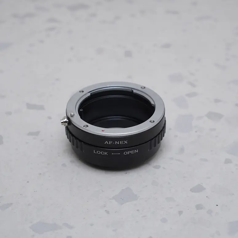 Adaptador de montura de lente AF-NEX (genérico) - USADO 1