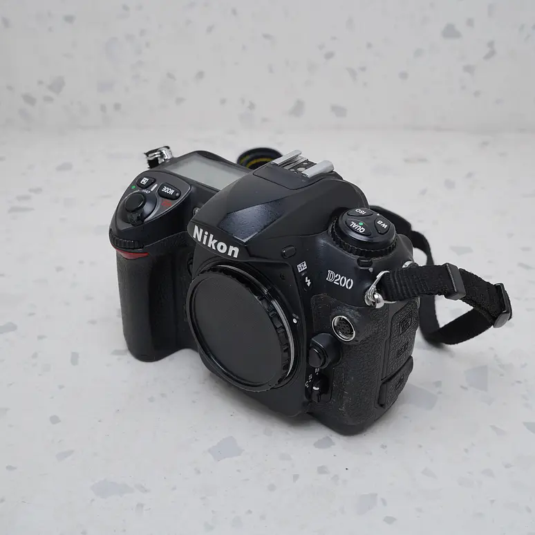 Nikon D5200 (Body) - USADO 2