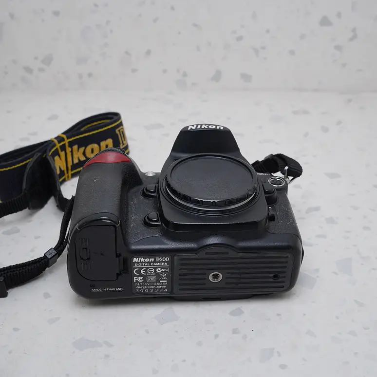 Nikon D5200 (Body) - USADO 7