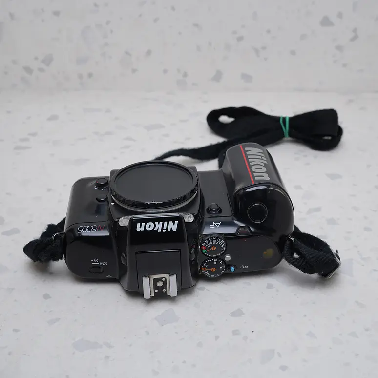 Nikon N5005 (Body) - USADO 5