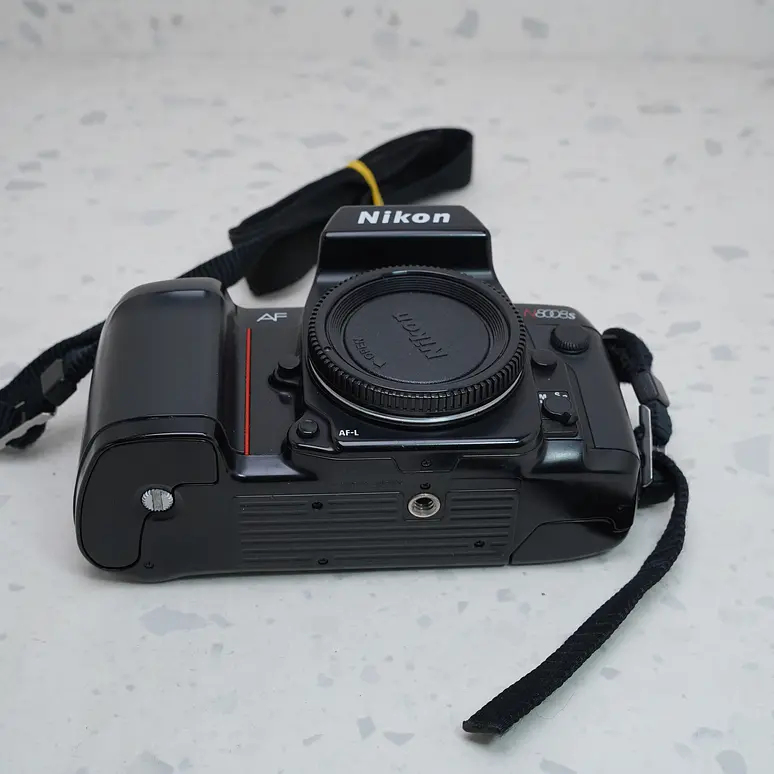 Nikon N8008s (Body) - USADO 6