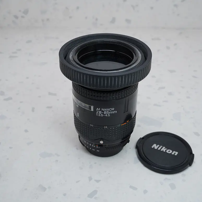 Nikon Nikkor AF 28-85mm f/3.5-4.5 - USADO 2