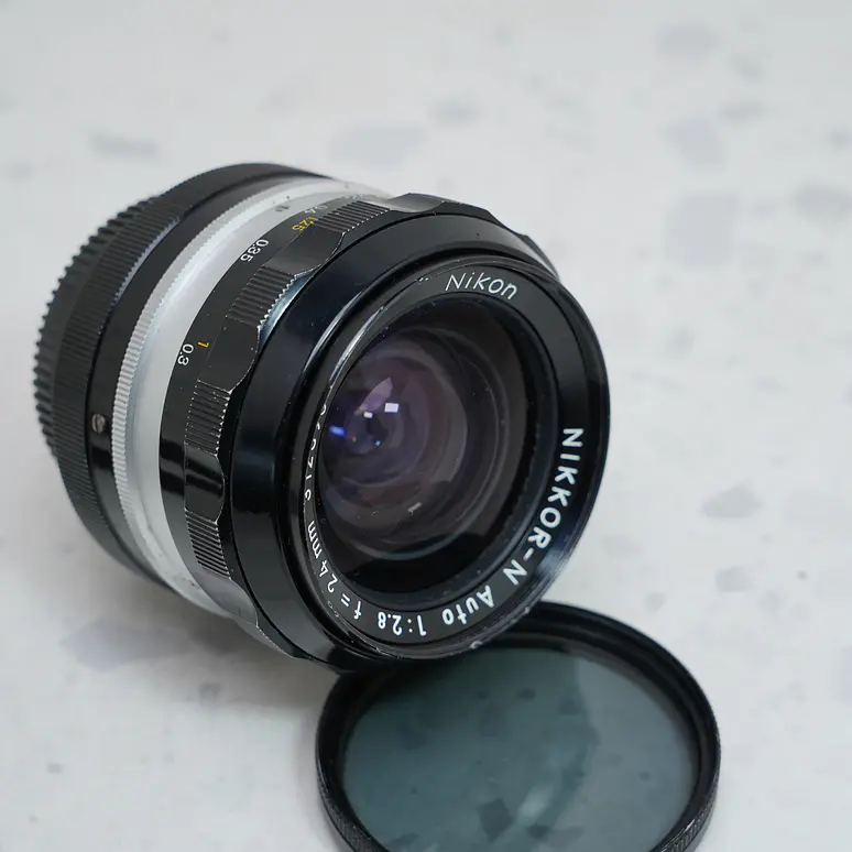 Nikon Nikkor-N Auto 24mm f/2.8 - USADO 3