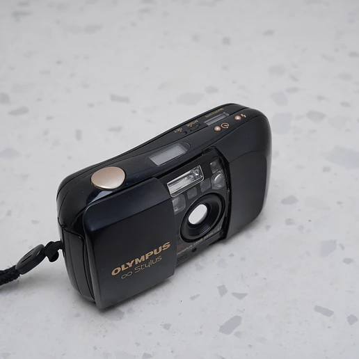 Olympus mju: (Infinity Stylus) - USADO 4